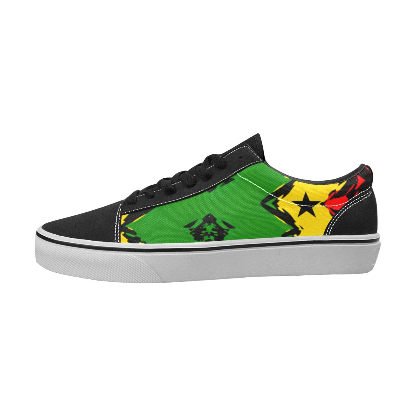 Men's Ghana Flag & Black Star Pattern All-Over Print Low Top Skateboarding Shoes