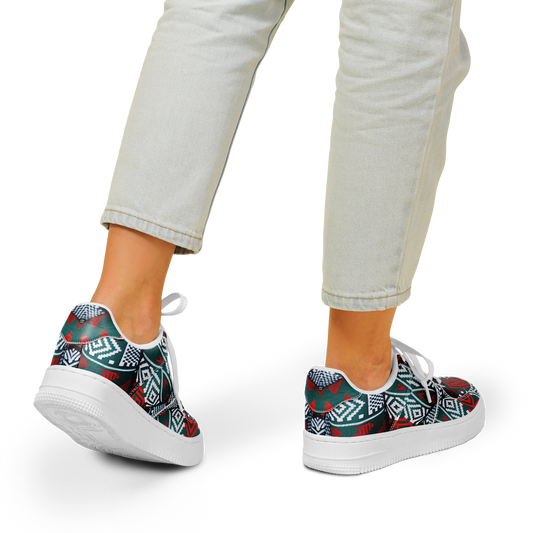 Women's Red & Teal Aztec Geo Pattern All-Over Print Core Low Shoes