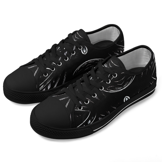 Women's Black & White Geometric All-Over Print Urban Peak Low Shoes