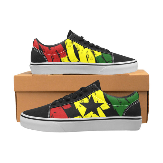 Women's Red Yellow Green and Black Stars Low Top Skateboarding Shoes.