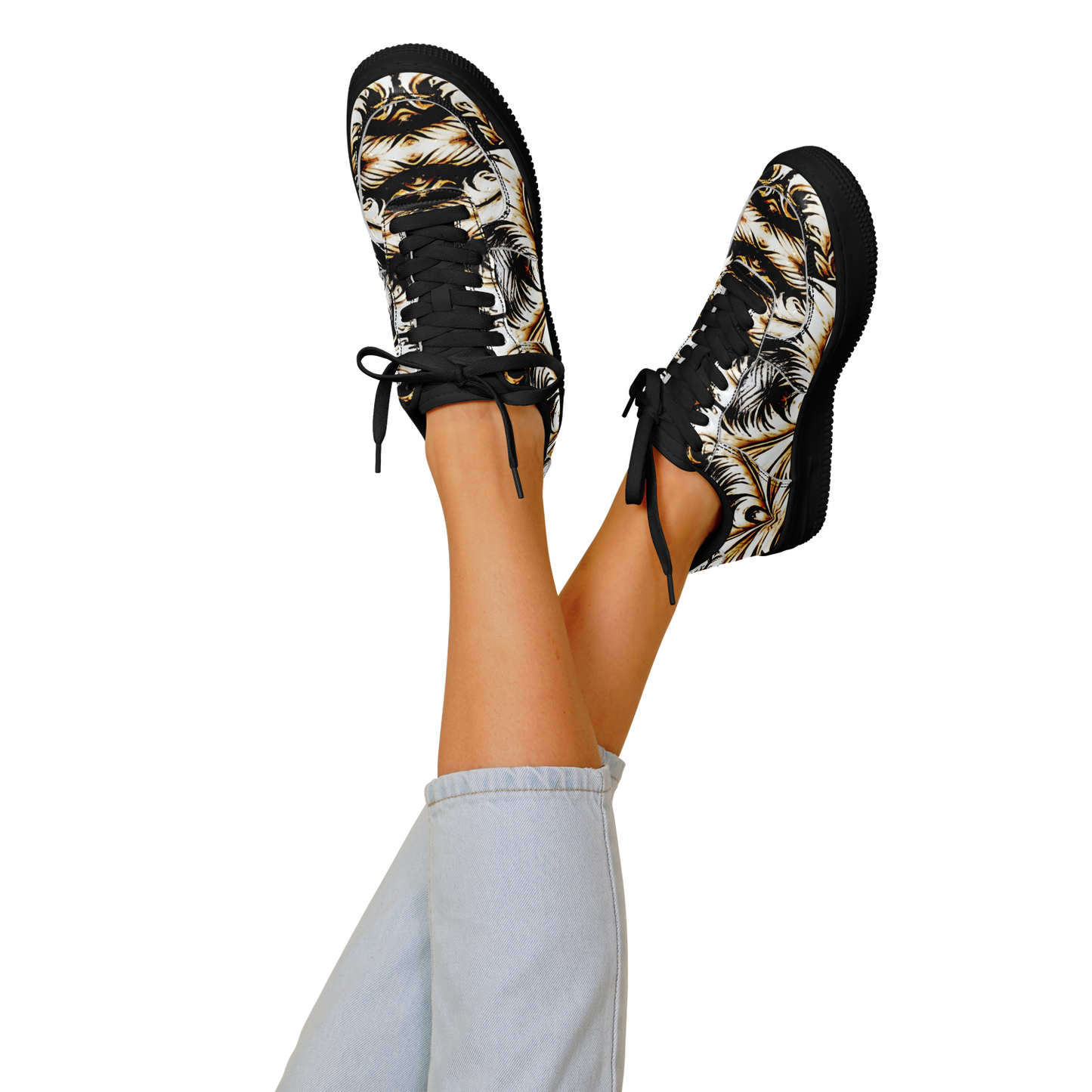 Women's Golden Baroque All-Over Print Core Low Shoes