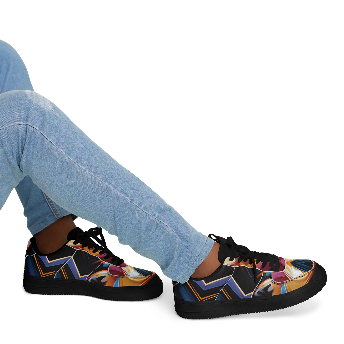 Men's Bold Geometric Pattern All-Over Print Core Low Shoes