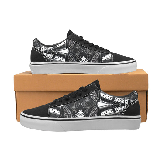 Women's Classic Black & White Geometric Pattern All Over Print Low Top Skateboarding Shoes.