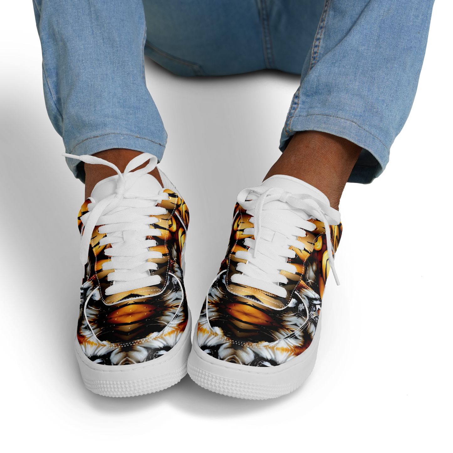 Men's Golden & White Kaleidoscope Pattern All-Over Print Core Low Shoes