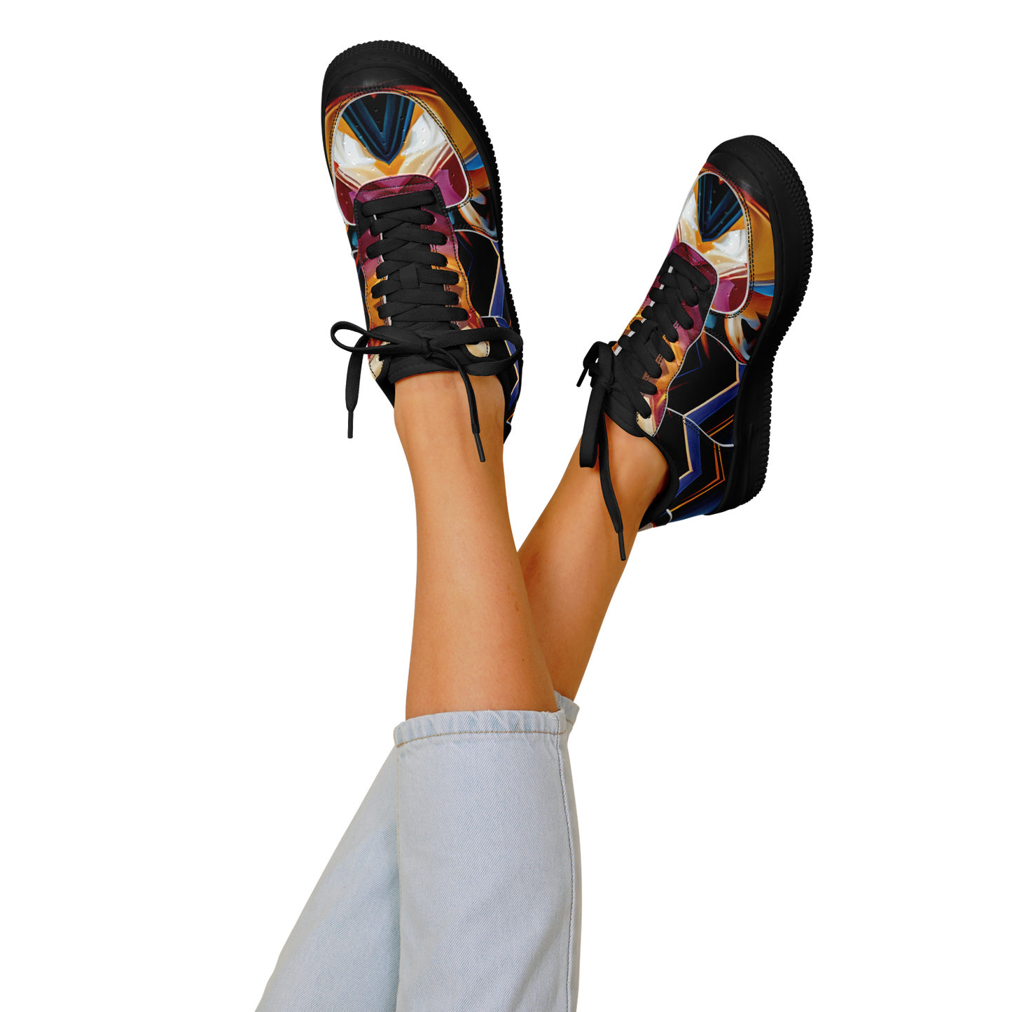 Women's Bold Geometric Pattern All-Over Print Core Low Shoes