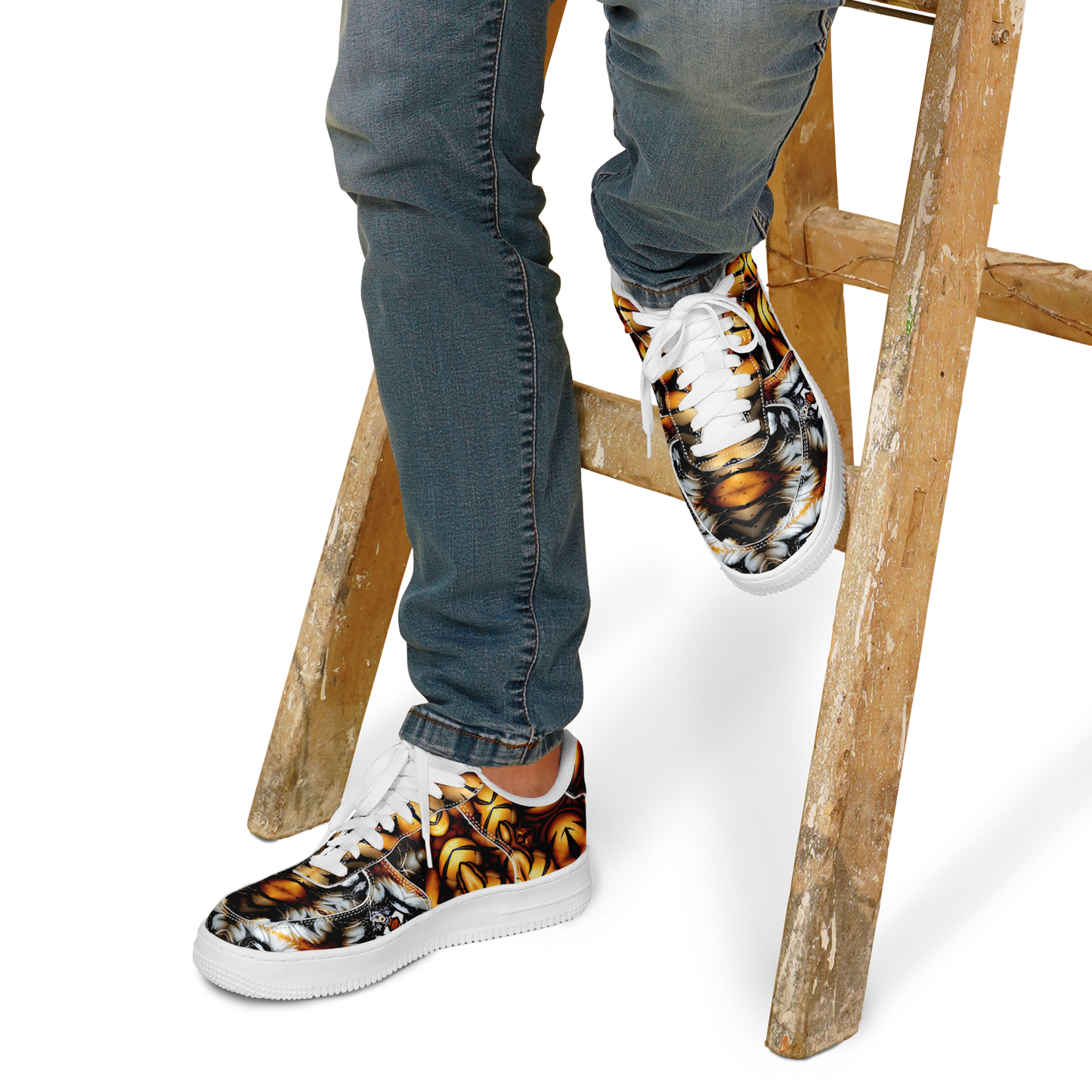 Men's Golden & White Kaleidoscope Pattern All-Over Print Core Low Shoes