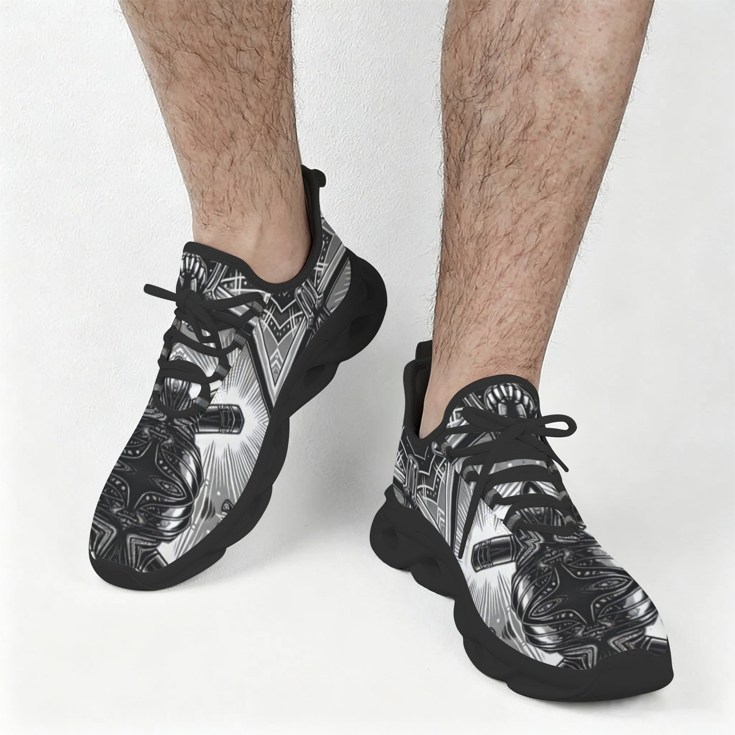 Men's Monochrome Kaleidoscope Pattern All-Over Print Twisted Sole Sneakers