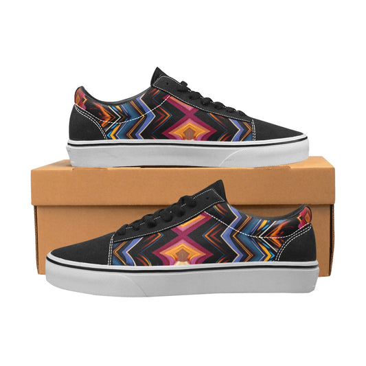 Women's Bold Geometric Pattern All-Over Print Low Top Skateboarding Shoes