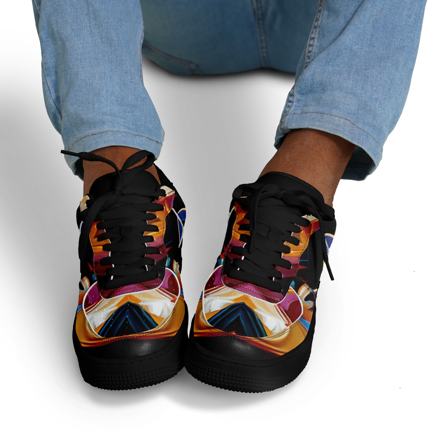 Men's Bold Geometric Pattern All-Over Print Core Low Shoes