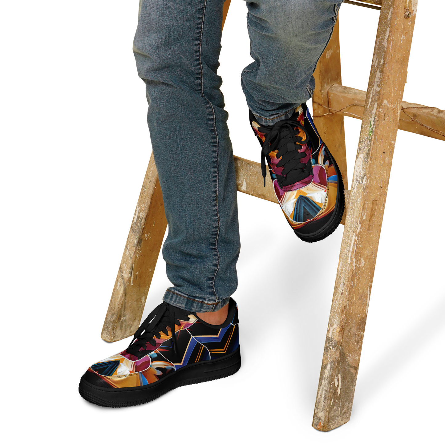 Men's Bold Geometric Pattern All-Over Print Core Low Shoes