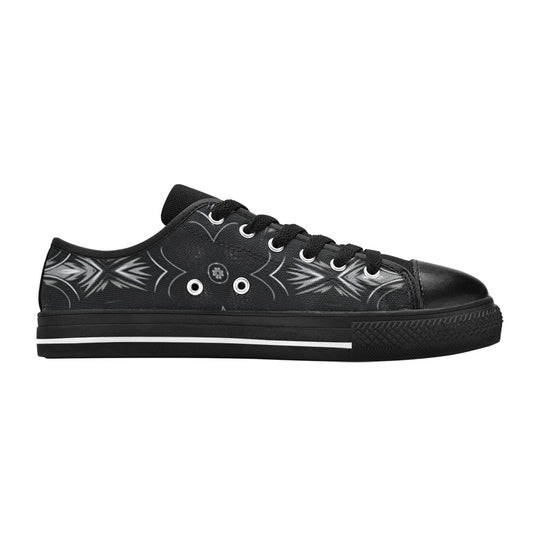 Women's Monochrome Urban Building Kaleidoscope Pattern  Low Top Canvas Shoes