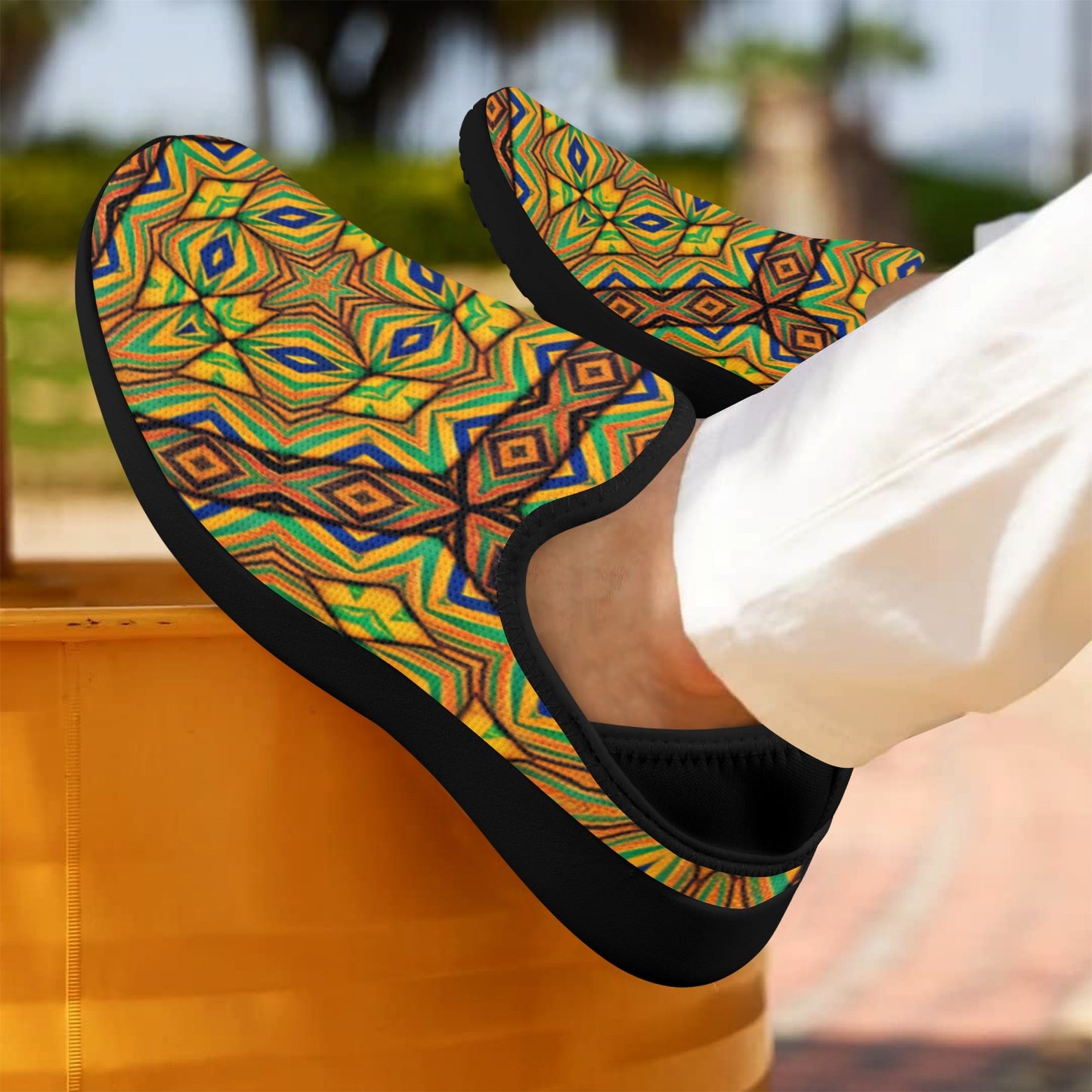 Men's Kaleidoscope Geo Patterned Fly Weave Drop-in Heel Sneakers